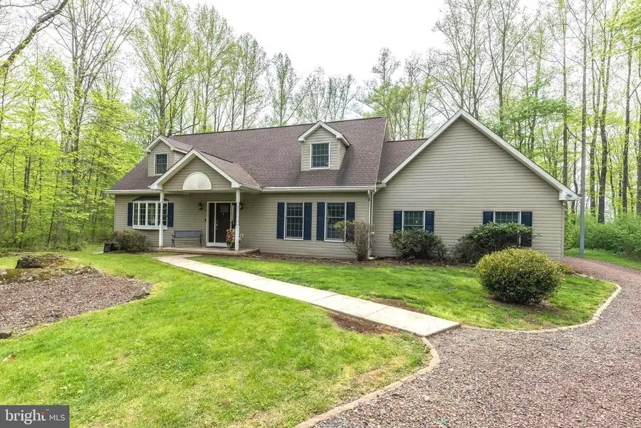 540 Black Walnut Dr, Quakertown, PA 18951 - #3