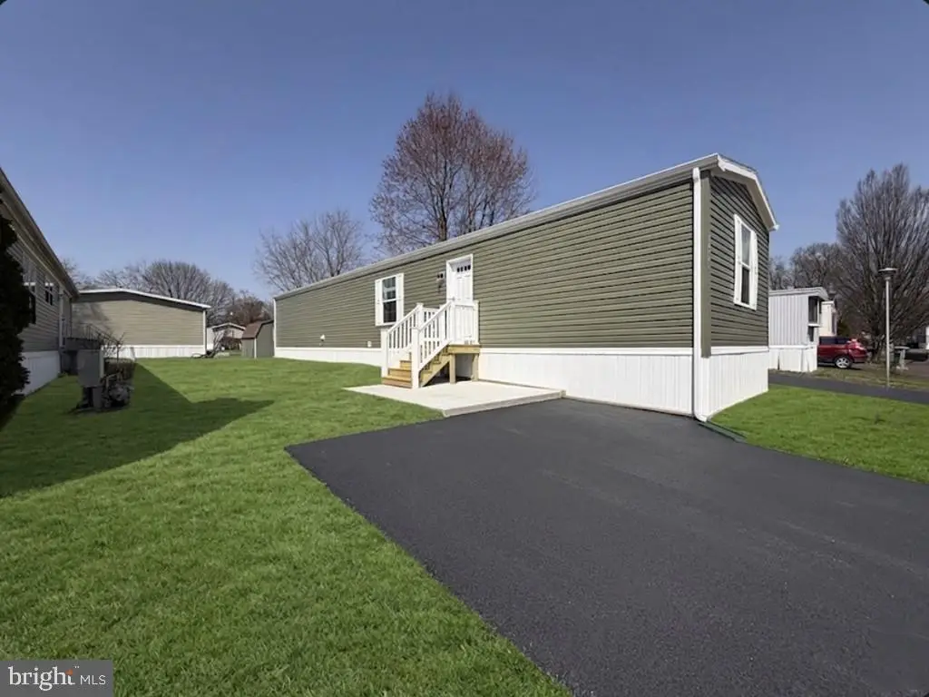 6304 Fuller Dr, Morrisville, PA 19067 - #1