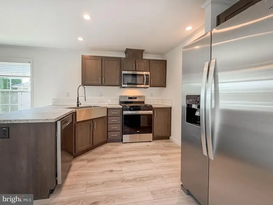 6304 Fuller Dr, Morrisville, PA 19067 - #3