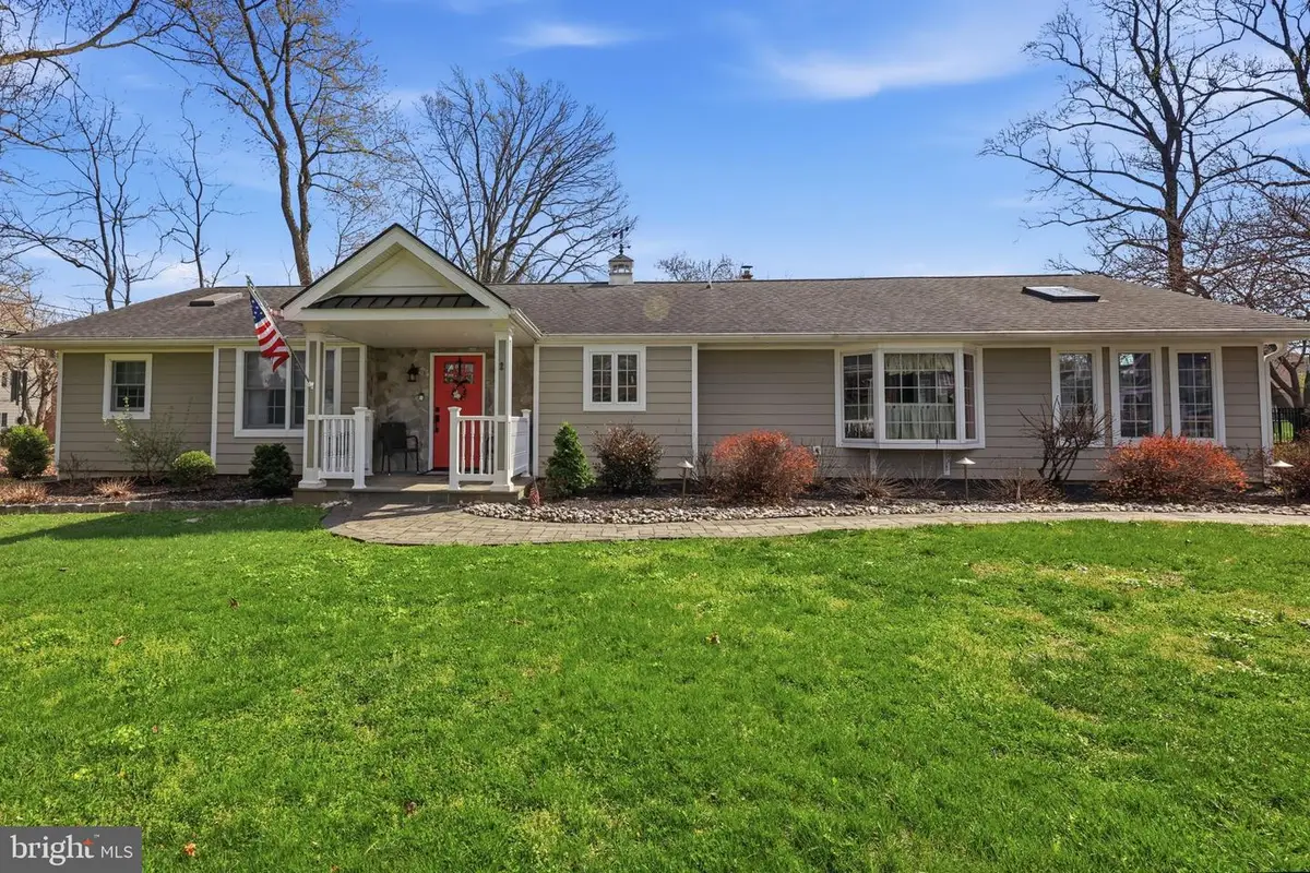 2 Simpson Dr, Yardley, PA 19067 - #1