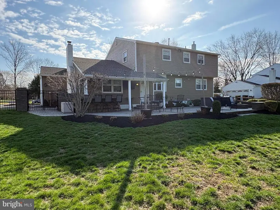 205 Marlboro Rd, Morrisville, PA 19067 - #2