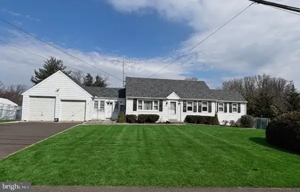 4668 Grandview Ave, BENSALEM, PA 19020