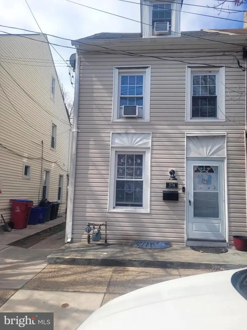 574 Bath St, Bristol, PA 19007 - #2