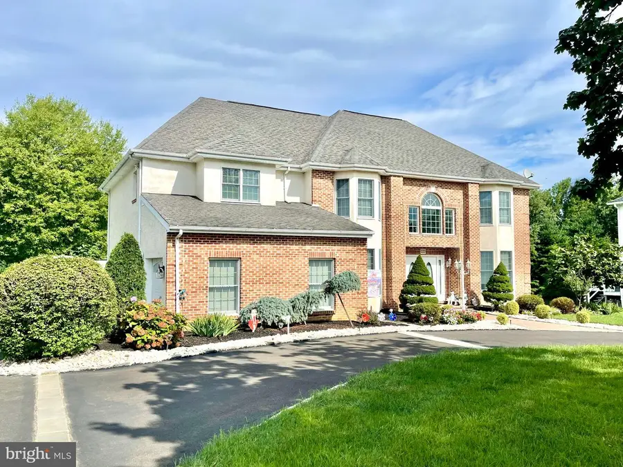 1830 Buck Rd, Feasterville Trevose, PA 19053 - #3