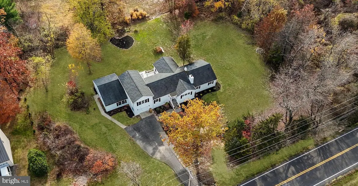 271 Stoopville Rd, Newtown, PA 18940 - #1