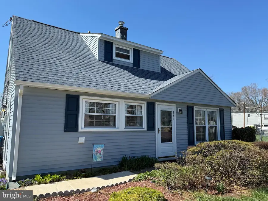 583 Arbor Rd, Morrisville, PA 19067 - #3