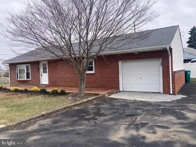 180 Andover Rd, Fairless Hills, PA 19030 - #3