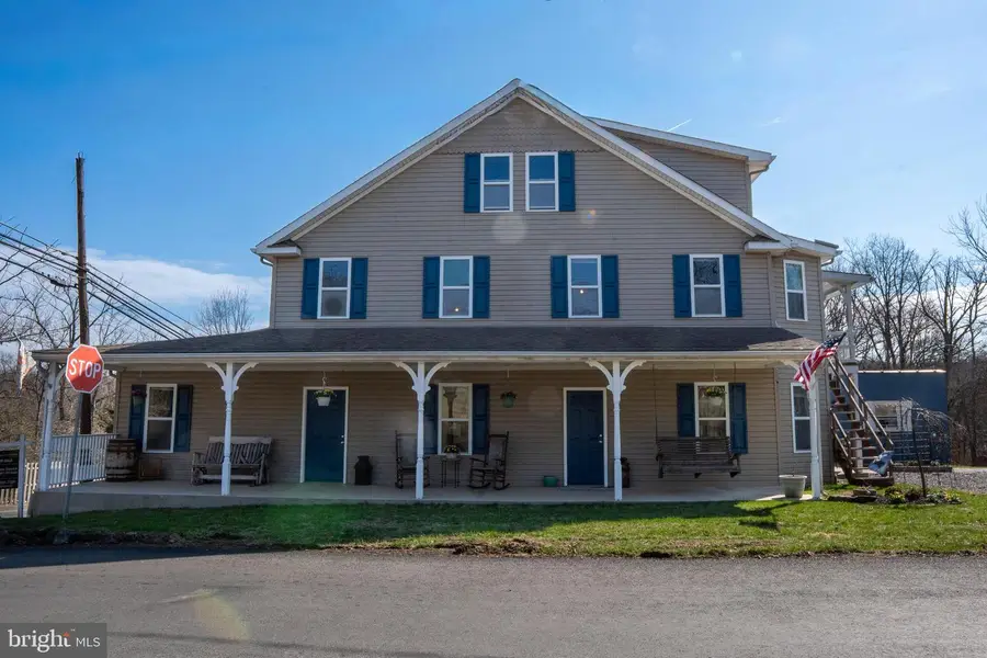 496 Covered Bridge Rd, Quakertown, PA 18951 - #2