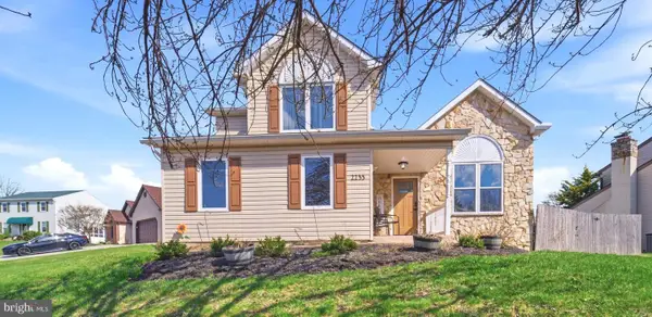 2233 Apple Way, BENSALEM, PA 19020