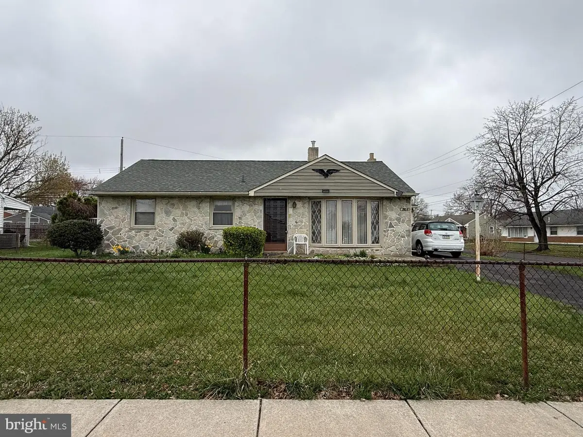 2666 Madara Rd, Bensalem, PA 19020 - #1