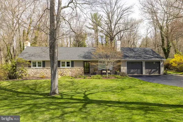 92 Oak Dr, DOYLESTOWN, PA 18901