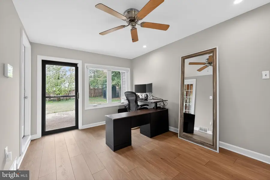 28 Manor Ln #n, Yardley, PA 19067 - #3