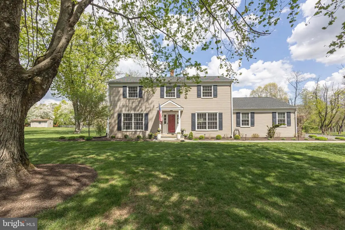 106 Spencer Rd, Washington Crossing, PA 18977 - #1