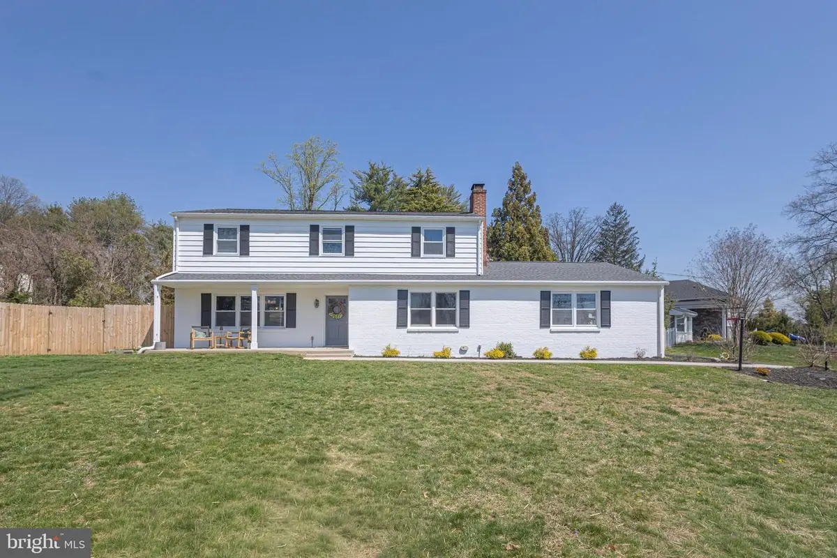 125 Bruce Rd, Washington Crossing, PA 18977 - #1