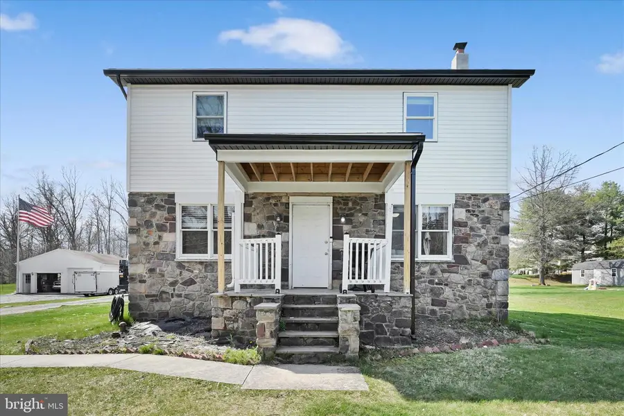 2540 Trumbauersville Rd, Quakertown, PA 18951 - #2