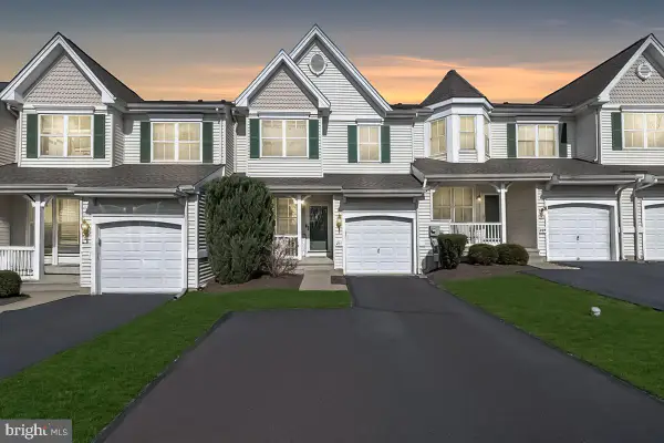 211 Barness Ln, CHALFONT, PA 18914
