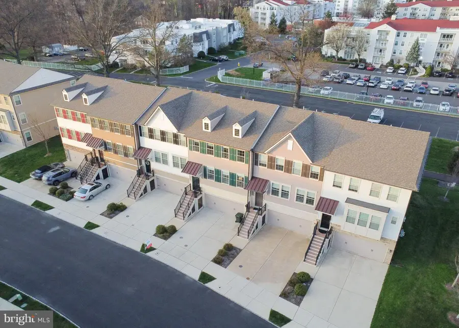 494 Rowan St, Warminster, PA 18974 - #3