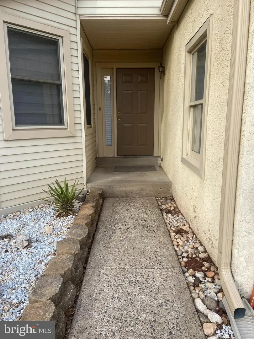 252 Sycamore Cir, Feasterville Trevose, PA 19053 - #3