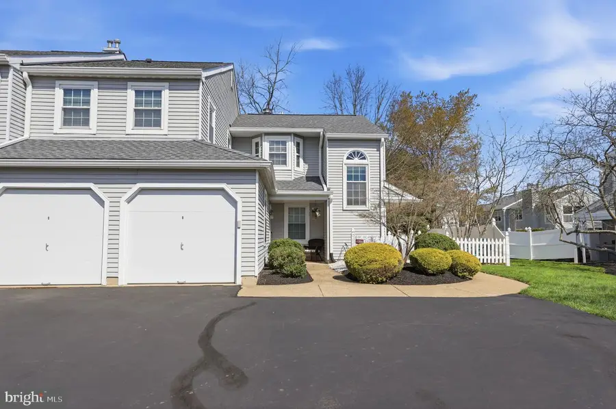 628-b Rose Hollow Dr, Yardley, PA 19067 - #2