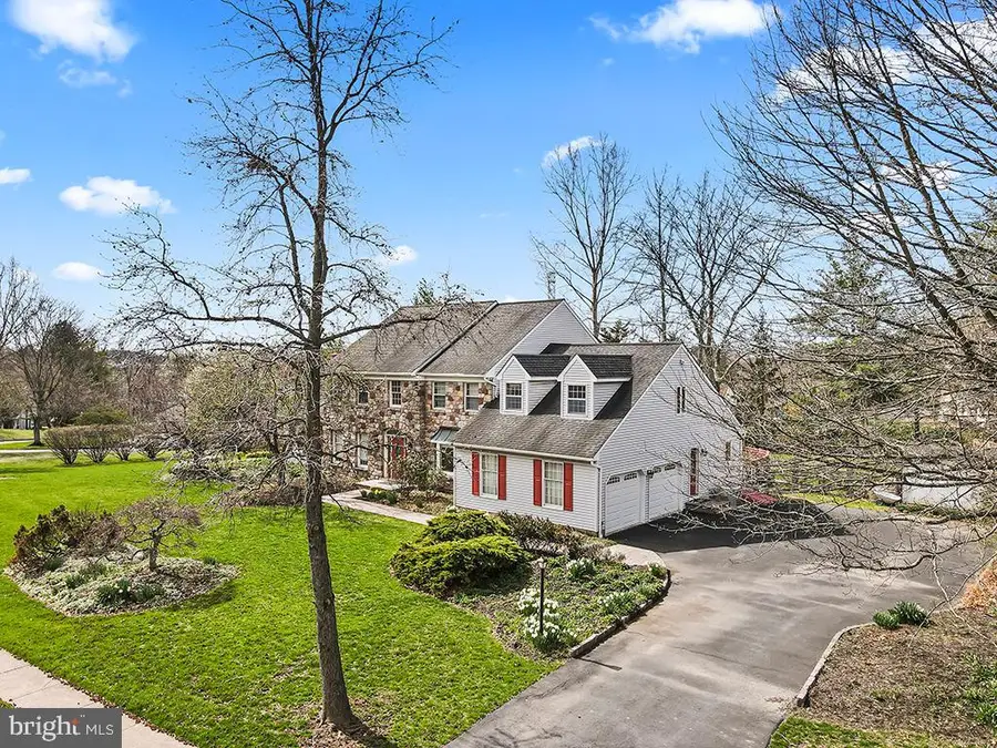 375 Sentinel Ave, Newtown, PA 18940 - #2