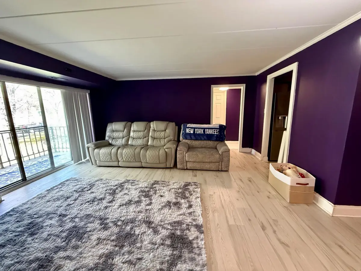 15 Oakridge Dr, Langhorne, PA 19047 - #1