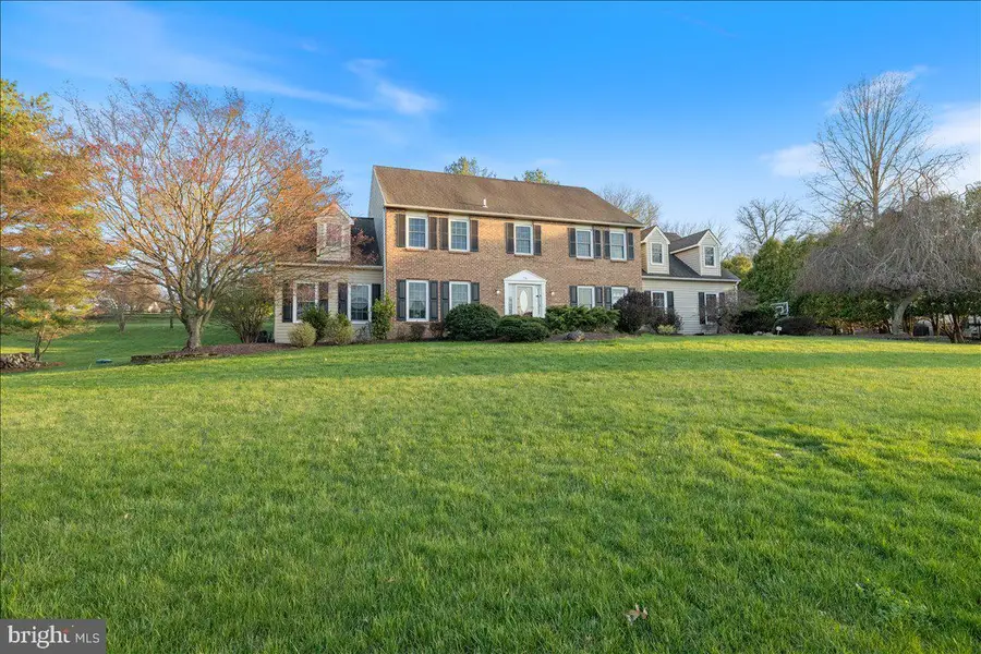 73 Brookside Dr, Southampton, PA 18966 - #3