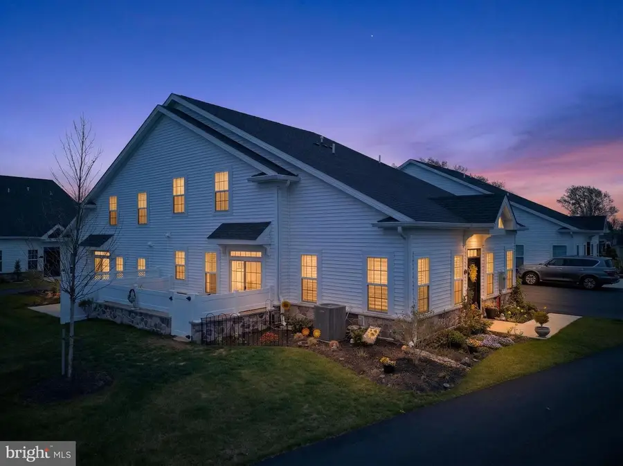 83 Cedar Circle, Levittown, PA 19055 - #2