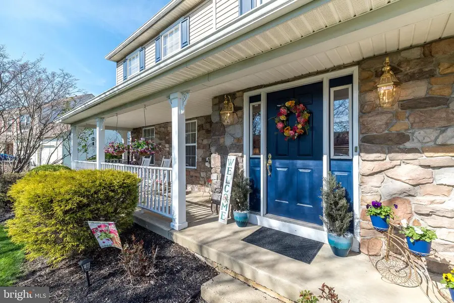 2233 Fir Ct, Warrington, PA 18976 - #3