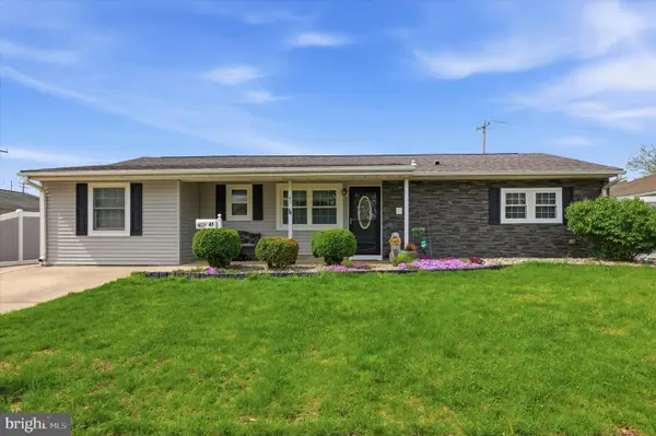 41 Lakeside Dr #w, LEVITTOWN, PA 19054