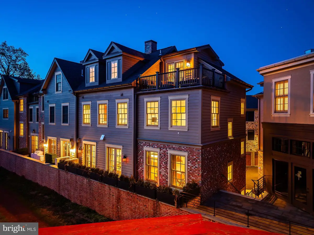 18 W Mechanic St #1, New Hope, PA 18938 - #1