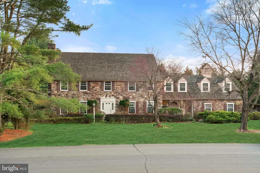 111 Cedar Glen Dr, New Hope, PA 18938 - #3