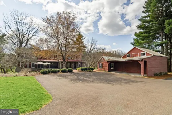 64 Valley Drive, FURLONG, PA 18925