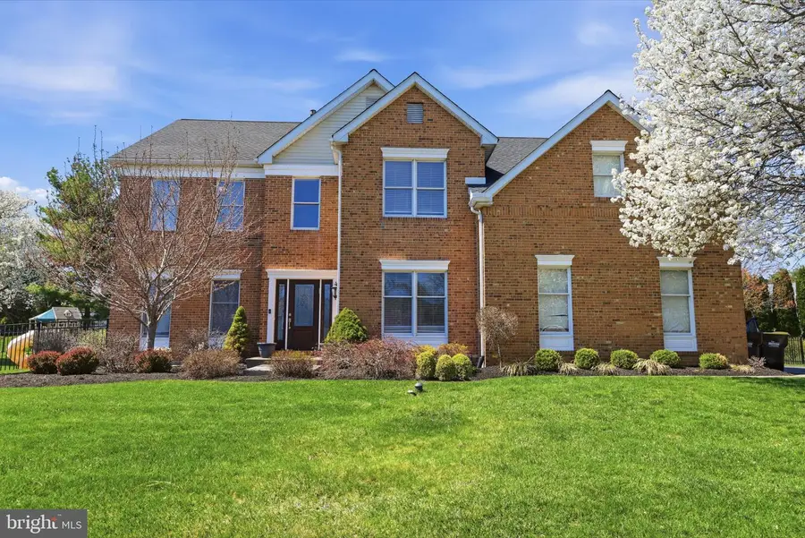 1413 Ridgewood Ln, Newtown, PA 18940 - #2