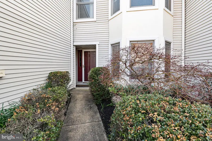 6 Kanon Ct, Newtown, PA 18940 - #2