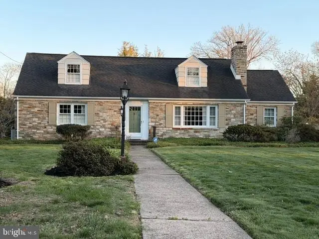 5 Saint James Pl, Yardley, PA 19067 - #1