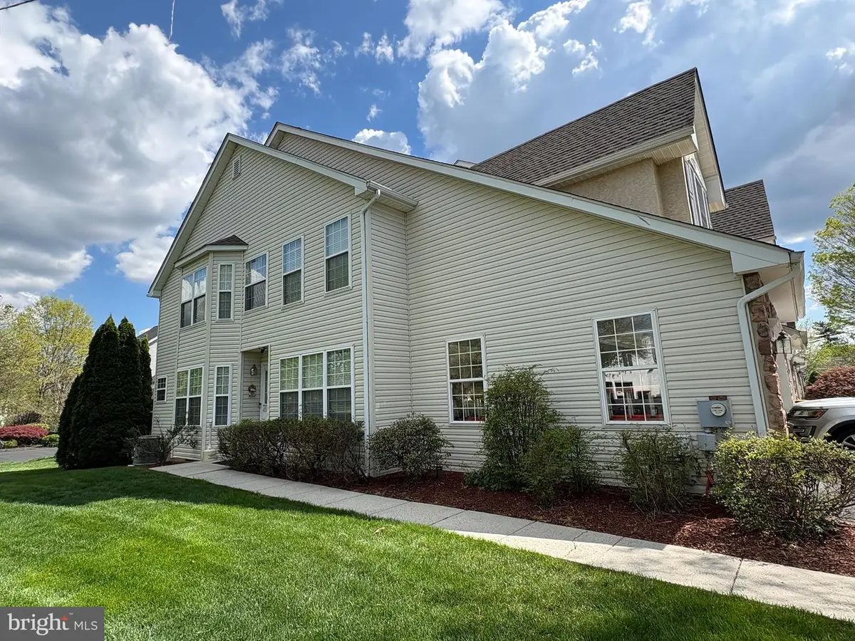 1402 Heron Way, Chalfont, PA 18914 - #1