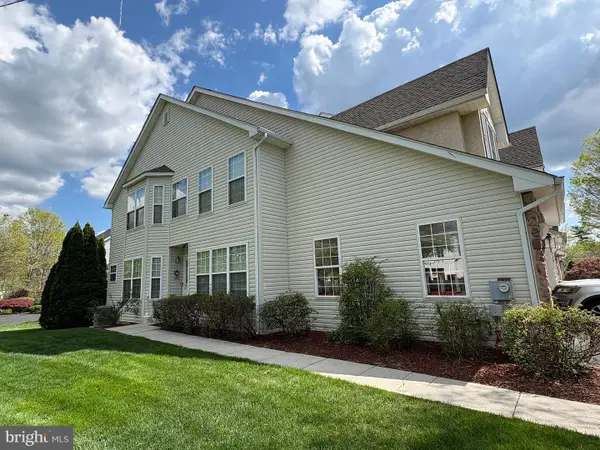 1402 Heron Way, CHALFONT, PA 18914