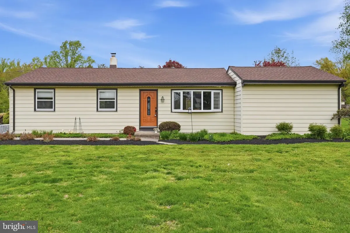 1197 W Bristol Rd, Warminster, PA 18974 - #1