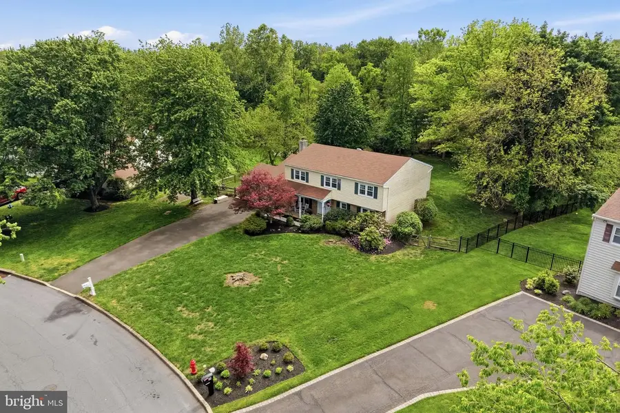 18 W Elizabeth Ln, Richboro, PA 18954 - #2