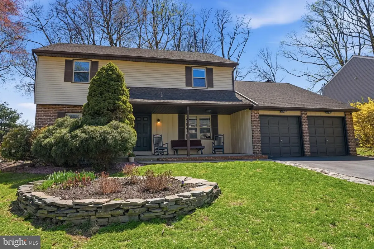 739 Bridgeview Rd, Feasterville Trevose, PA 19053 - #1