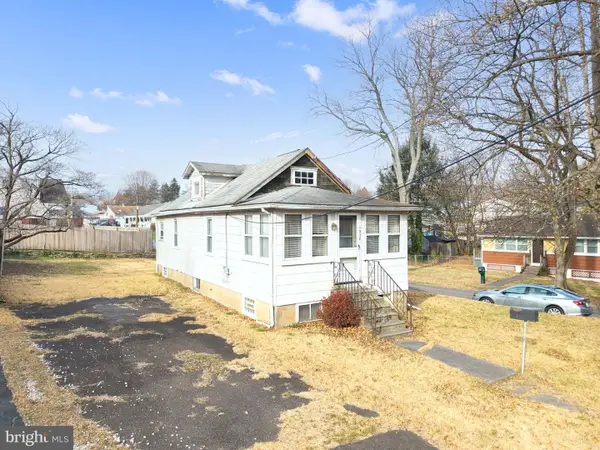 1978 Summit Ave, FEASTERVILLE TREVOSE, PA 19053