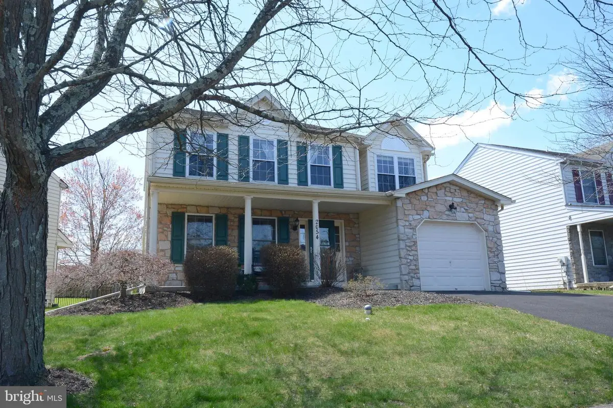 2054 Valley View Dr, Quakertown, PA 18951 - #1
