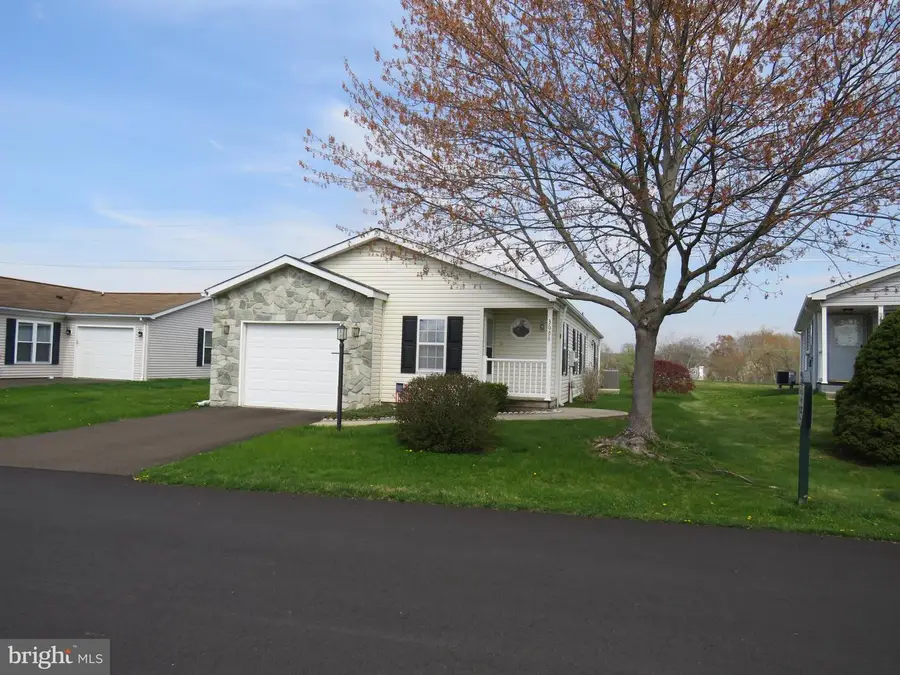 368 Countryside Cir, New Hope, PA 18938 - #3