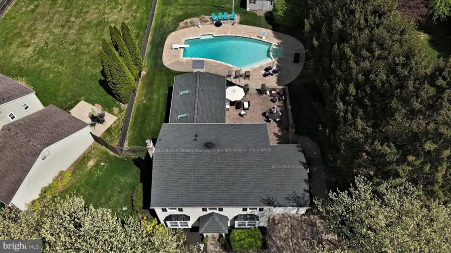 235 Argyle Rd, Langhorne, PA 19047 - #2