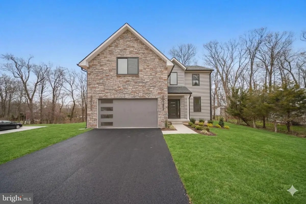 2947 Bridge St, Furlong, PA 18925 - #1