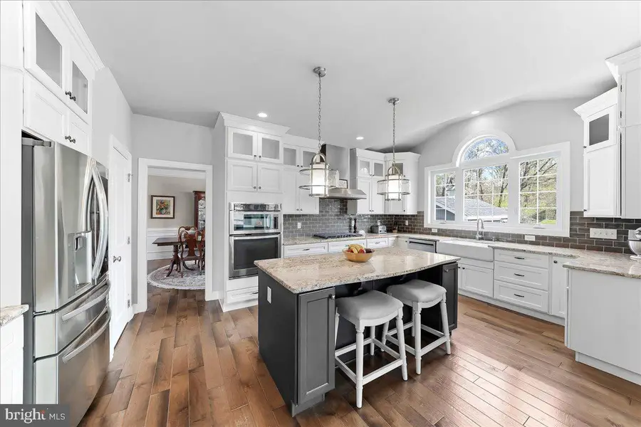 16 Green Way Dr, Doylestown, PA 18901 - #3