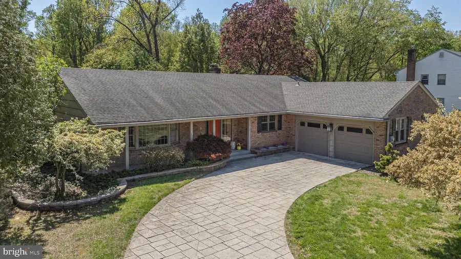 661 Nancy Rd, Yardley, PA 19067 - #2