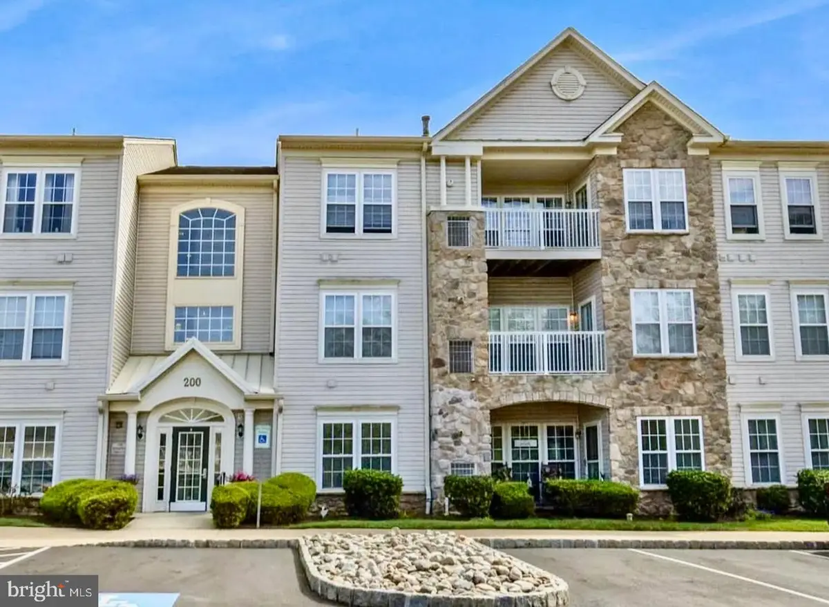 200 Claret Ct #204, Warrington, PA 18976 - #1