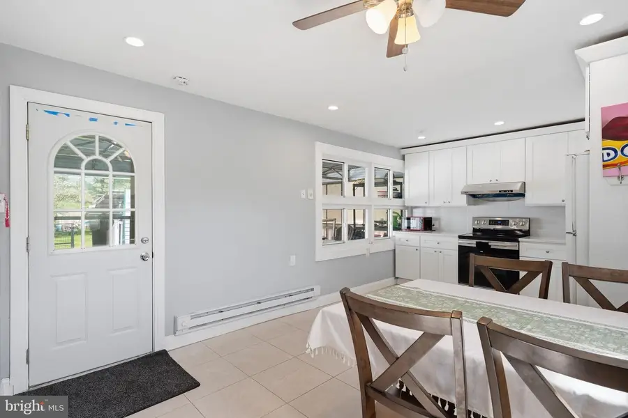 632 Durham Rd, Newtown, PA 18940 - #3