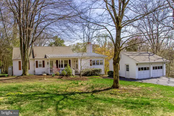 6682 Upper York Rd, NEW HOPE, PA 18938